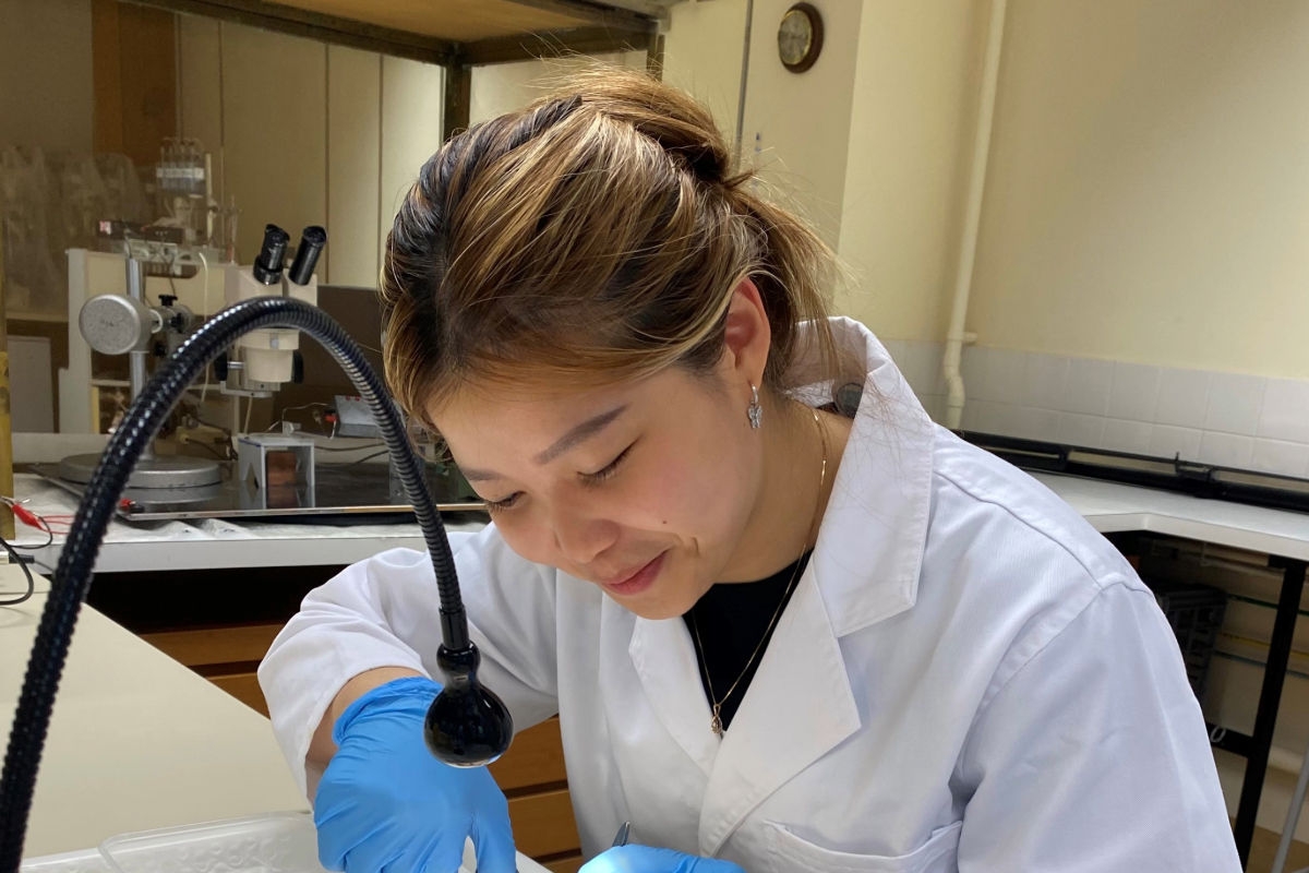 International science student, Gabriella in the lab